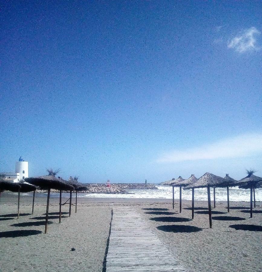 شقة Castillo de Sabinillas  في Marina Real 214 - Puerto De La Duquesa المظهر الخارجي الصورة